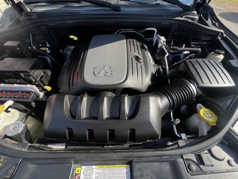 Used 2012 Dodge Durango R/T w/ Leather Interior Group RWD image 19