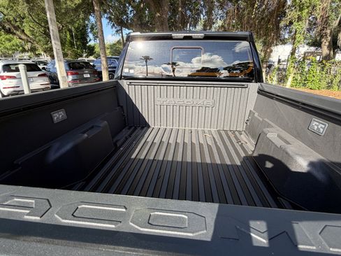 Used 2024 Toyota Tacoma SR5 AWD/4WD image 49