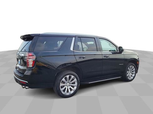 Used 2021 Chevrolet Tahoe Premier w/ Premium Package image 8