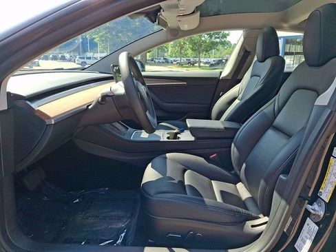 Used 2023 Tesla Model 3 Standard Range RWD image 16