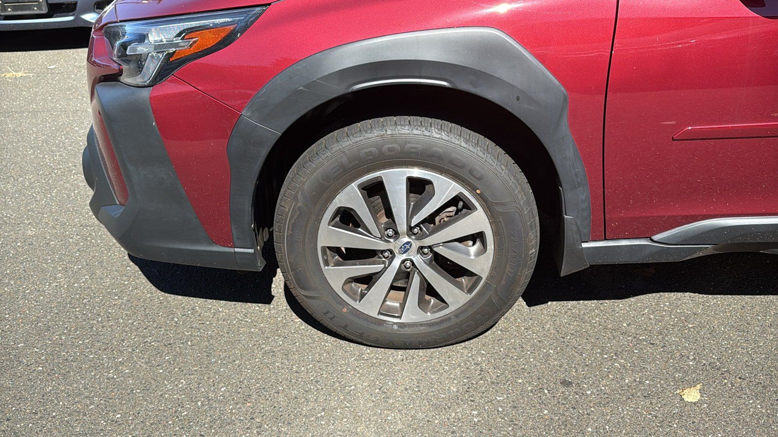 Certified 2025 Subaru Outback Premium AWD/4WD image 10