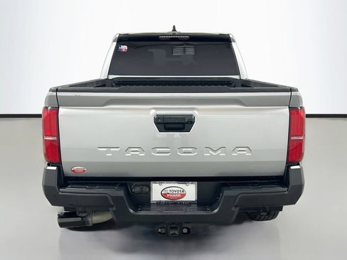 Used 2024 Toyota Tacoma SR RWD image 5