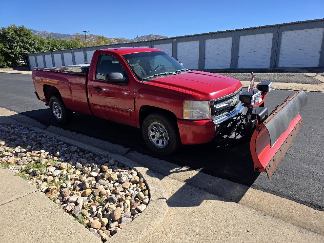 Used 2009 Chevrolet Silverado 1500 LT AWD/4WD image 1