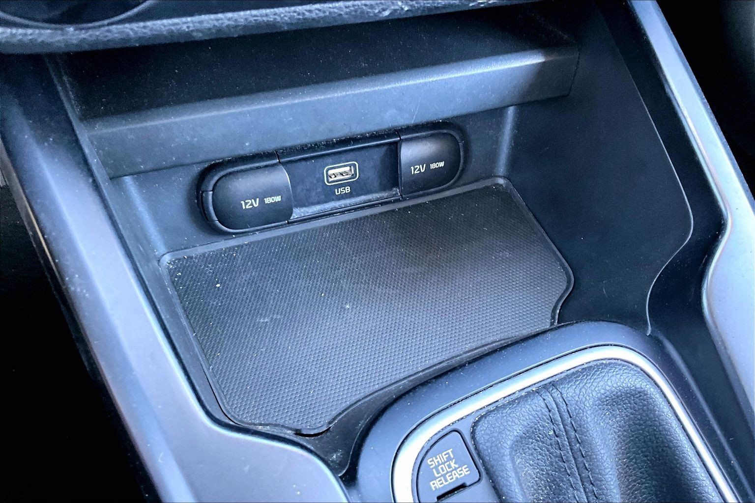 Used 2023 Kia Soul LX w/ Option Group 015 FWD image 21