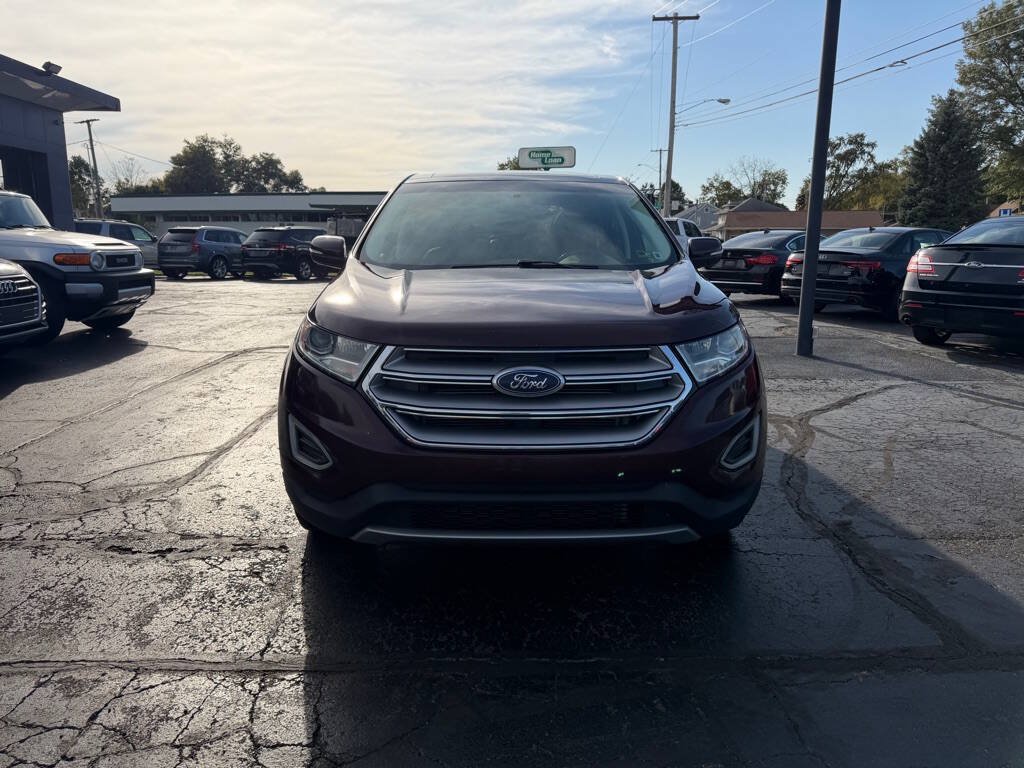 Used 2017 Ford Edge Titanium w/ Equipment Group 301A AWD/4WD image 8