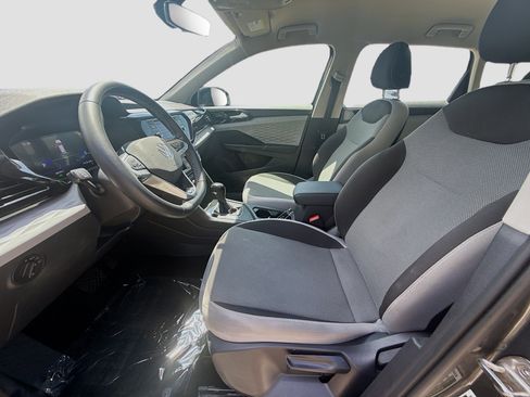 Certified 2023 Volkswagen Taos S FWD image 18