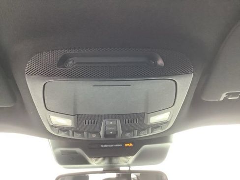 Used 2022 Ford Expedition Limited AWD/4WD image 34