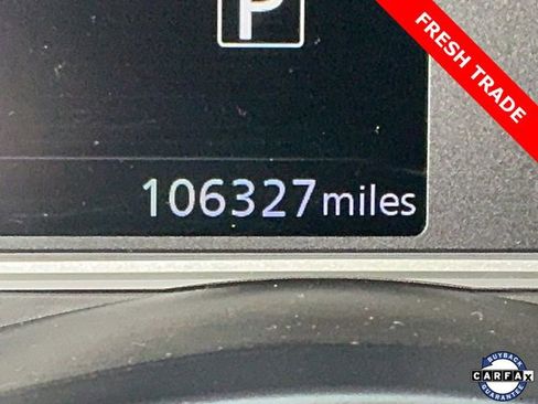 Used 2020 Nissan Kicks SR image 23