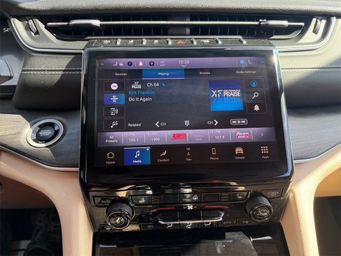 Certified 2022 Jeep Grand Cherokee L Limited image 24