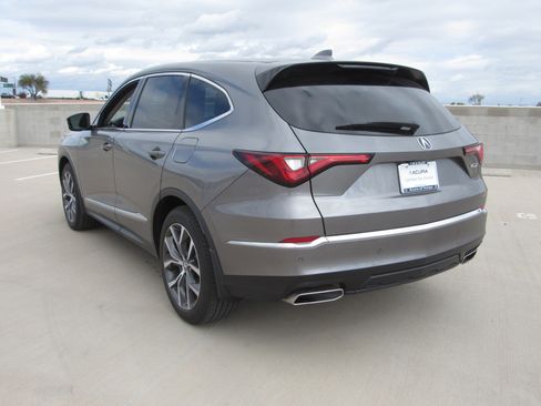 Certified 2023 Acura MDX FWD w/ Technology Package image 6