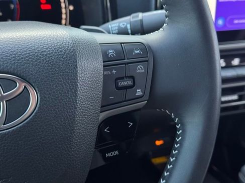 Used 2025 Toyota Camry LE image 17