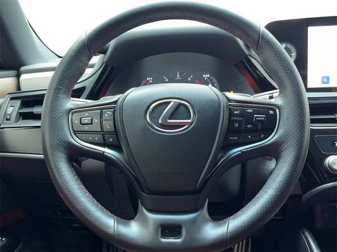 Used 2023 Lexus ES 350 F Sport w/ Accessory Package (Z2) image 18