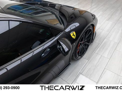 Used 2021 Ferrari F8 Tributo RWD image 36