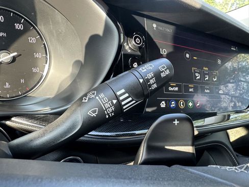Used 2023 Buick Envision Preferred AWD/4WD image 30