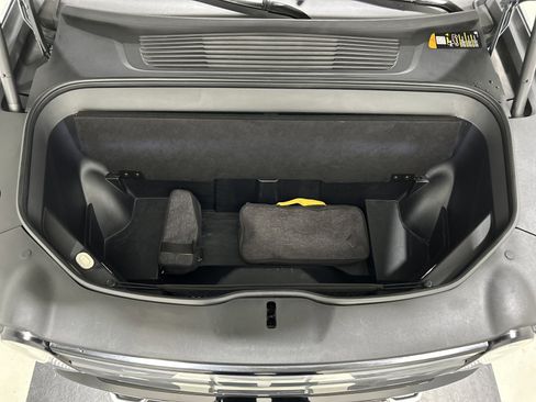 Used 2023 Rivian R1S Launch Edition image 14