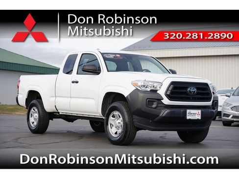 Used 2023 Toyota Tacoma SR image 1