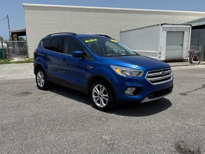 Used 2018 Ford Escape SE w/ SE Sync 3 Package