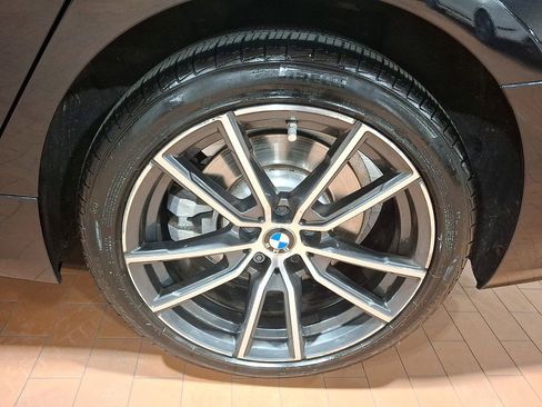 Used 2019 BMW 330i xDrive 330i xDrive w/ Convenience Package image 7