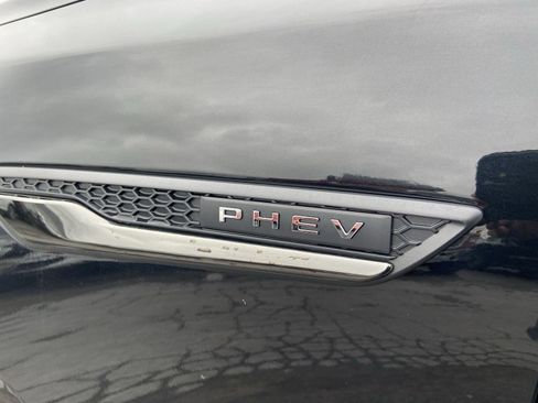 Used 2025 MAZDA CX-70 Plug-In Hybrid w/ Premium Plus AWD/4WD image 33