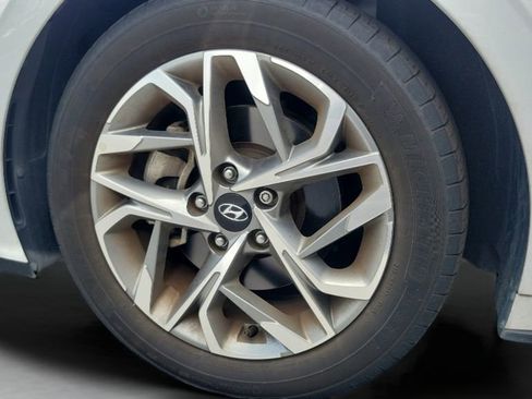 Certified 2023 Hyundai Sonata SEL w/ Preferred Accessory Package FWD image 3