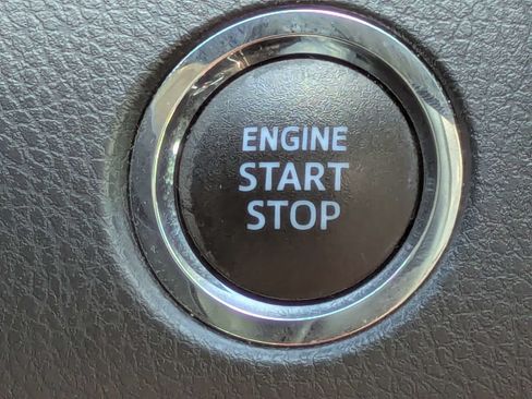Used 2020 Toyota Camry XSE FWD image 35