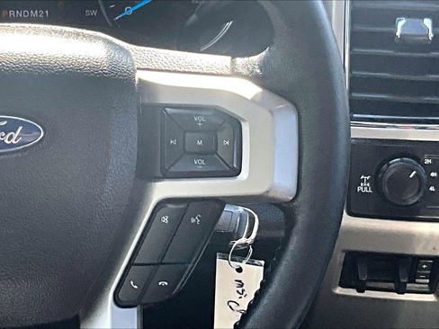 Certified 2019 Ford F250 Lariat image 21