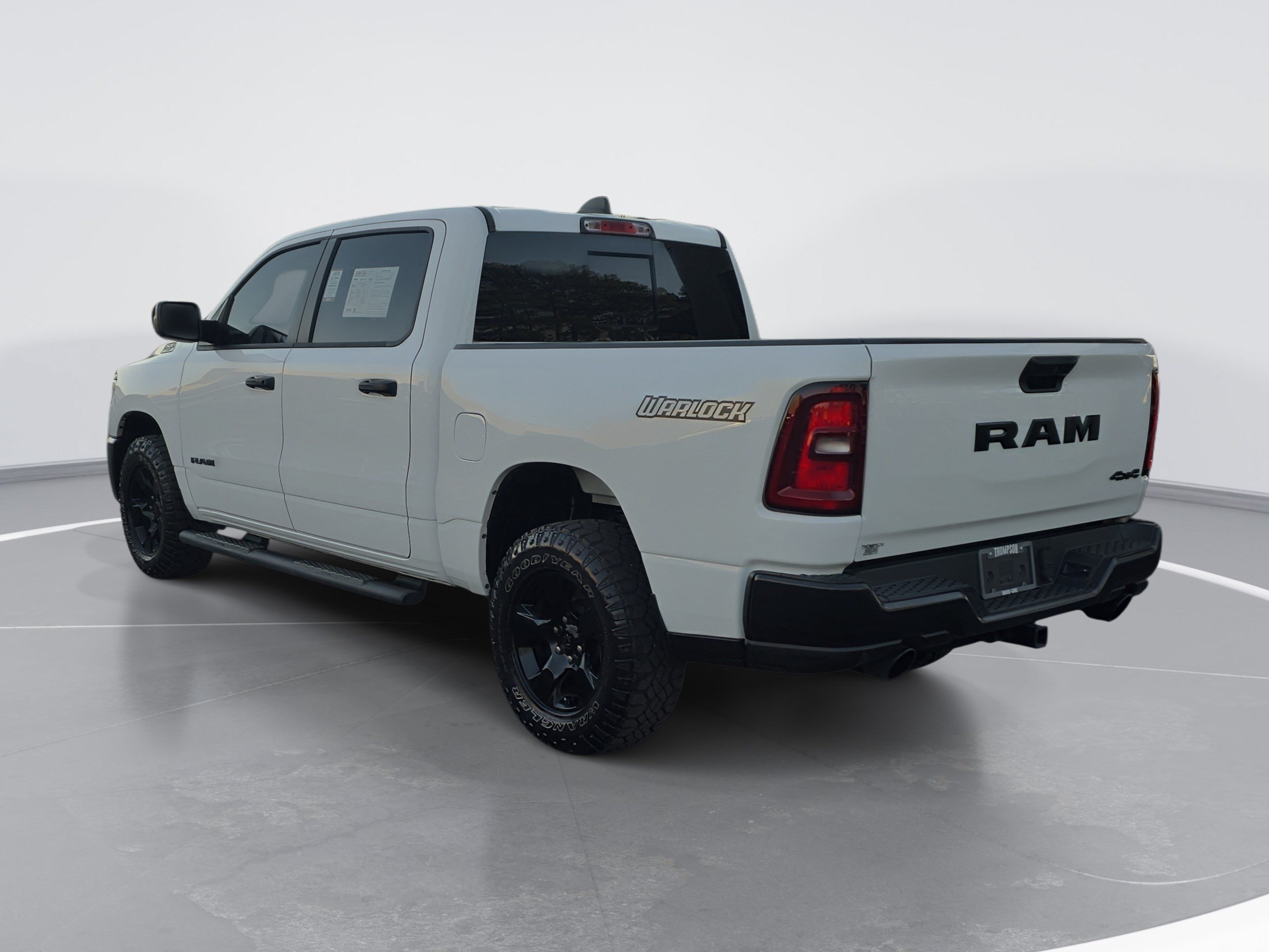 Used 2025 RAM 1500 Warlock AWD/4WD image 5