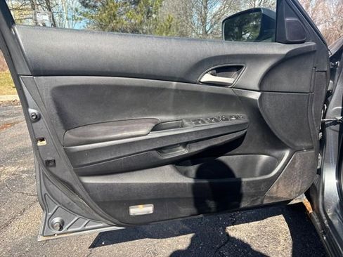 Used 2010 Honda Accord LX image 10