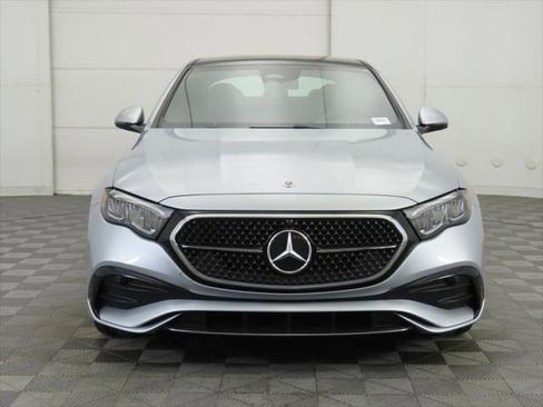 New 2026 Mercedes-Benz E 350 4MATIC Sedan image 2