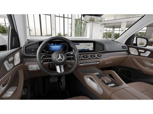 New 2026 Mercedes-Benz GLS 450 4MATIC image 3