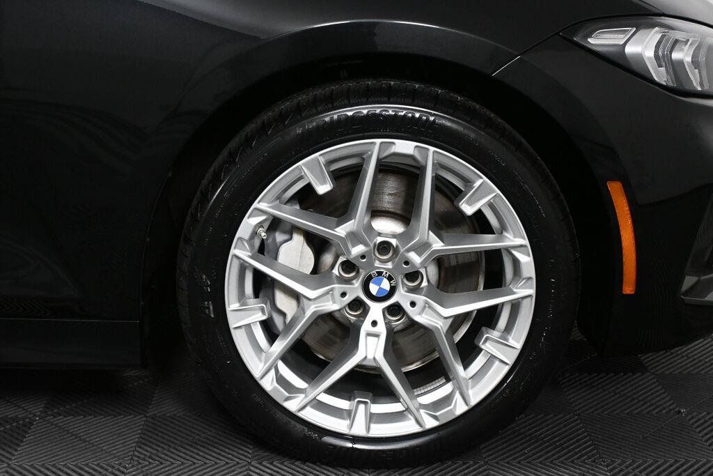 Used 2025 BMW 330i Sedan w/ Convenience Package RWD image 9