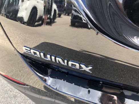 Used 2024 Chevrolet Equinox LT FWD image 6
