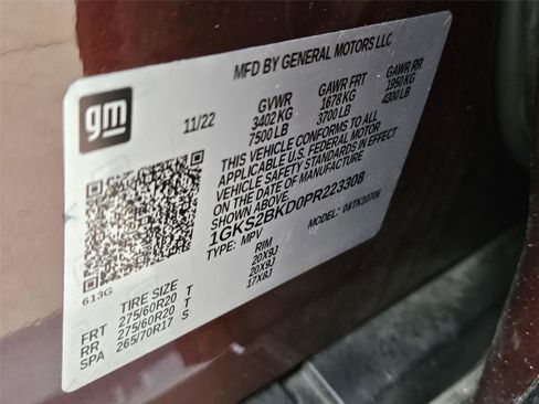 Used 2023 GMC Yukon SLT AWD/4WD image 10