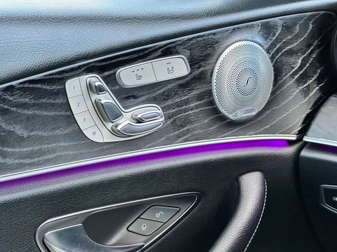 Used 2019 Mercedes-Benz E 450 4MATIC Sedan image 28