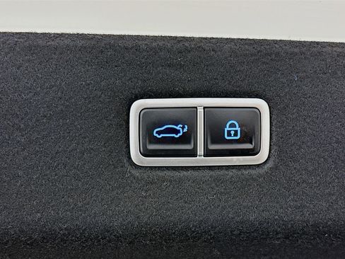 Used 2024 Hyundai Ioniq 6 SEL AWD/4WD image 31