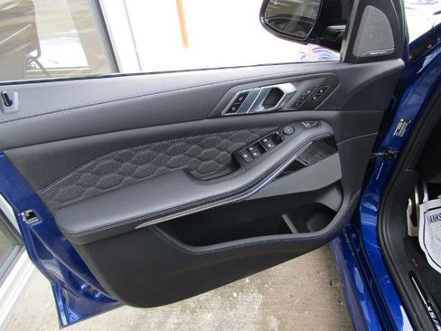 Used 2022 BMW X5 M w/ Competition Package 2 AWD/4WD image 23