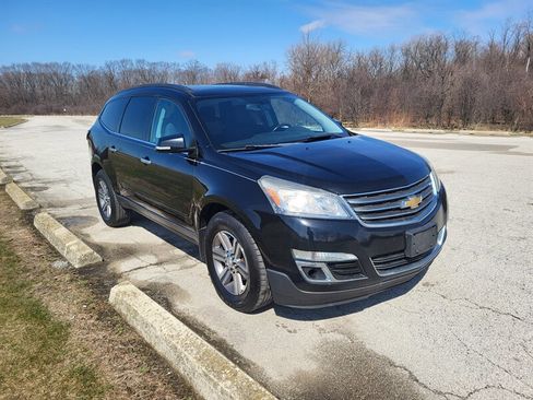 Used 2016 Chevrolet Traverse LT image 5