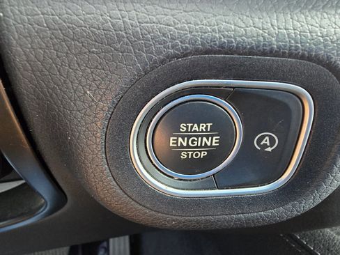 Used 2022 Mercedes-Benz GLE 350 GLE 350 4MATIC SUV w/ Premium Package image 23