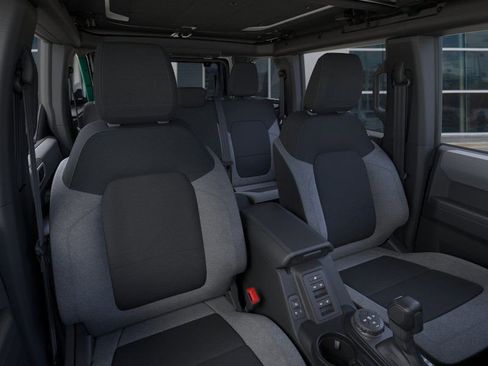 New 2025 Ford Bronco Big Bend image 12