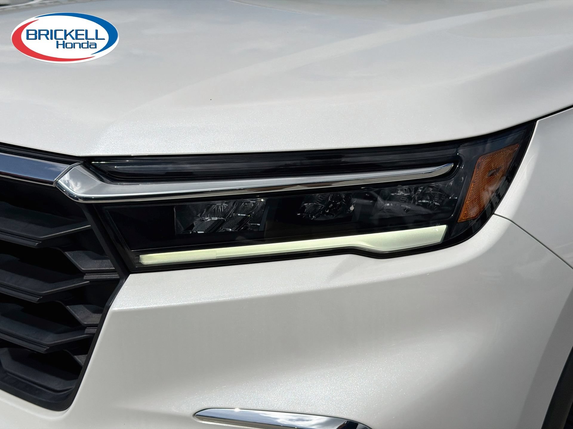 Used 2023 Honda Pilot LX image 11
