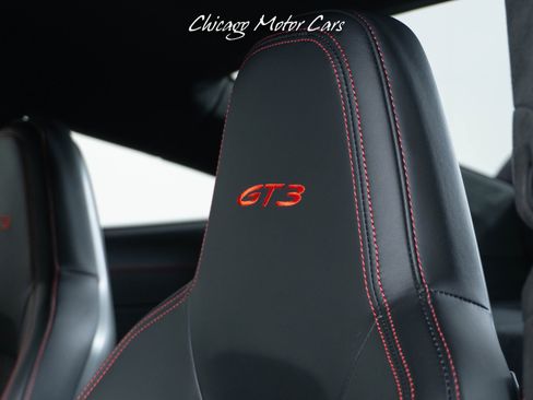 Used 2022 Porsche 911 GT3 image 31