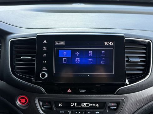 Used 2022 Honda Ridgeline Sport image 16