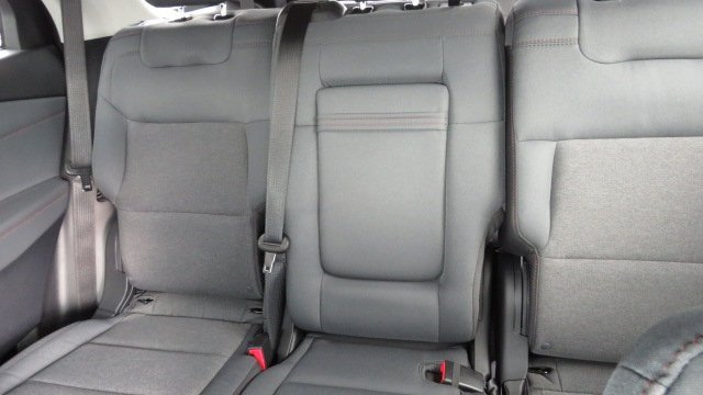 Used 2026 Ford Explorer Active AWD/4WD image 8