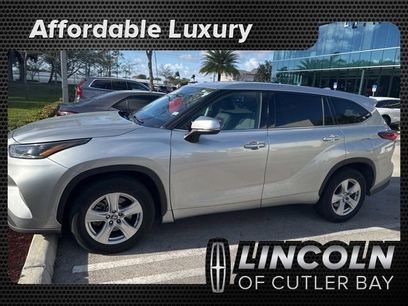 Used 2021 Toyota Highlander L
