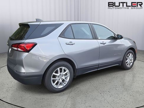 Used 2024 Chevrolet Equinox LS FWD image 7