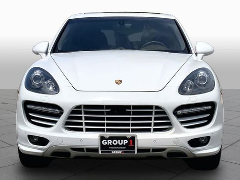 Used 2013 Porsche Cayenne Turbo AWD/4WD image 4
