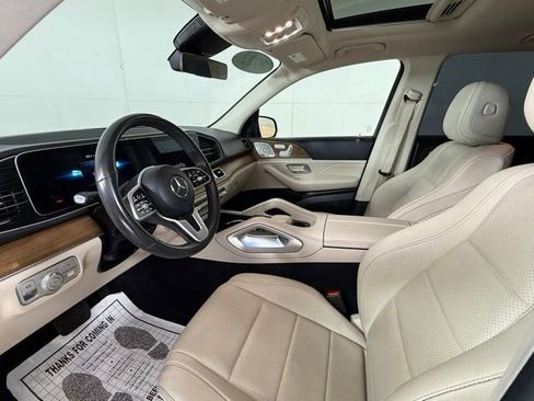 Used 2022 Mercedes-Benz GLE 350 w/ Premium Package image 5