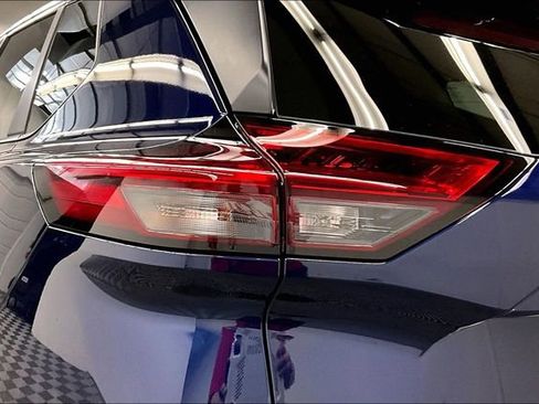 New 2026 Nissan Rogue SV FWD image 20