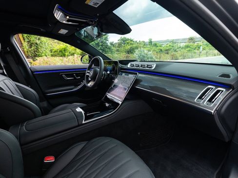 Used 2025 Mercedes-Benz S 63 AMG S image 73