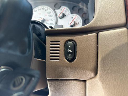 Used 2003 Mercury Mountaineer Convenience RWD image 42